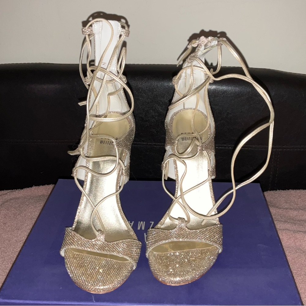 Stuart Weitzman Legwrap Size 7.5/37.5